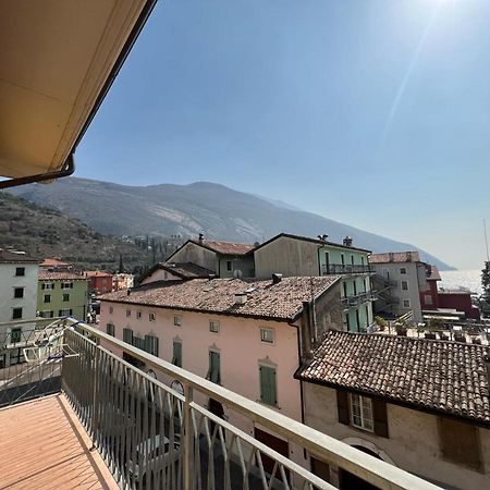 Appartamenti Baia Azzurra 5. توربولي المظهر الخارجي الصورة